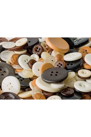 Basics - Buttons: Natural (Tub of 600g)