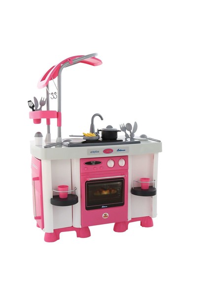 Carmen Kitchen with Dishwasher and Cooker