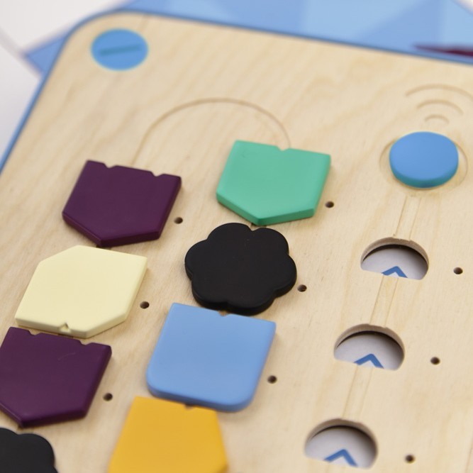 cubetto logic blocks