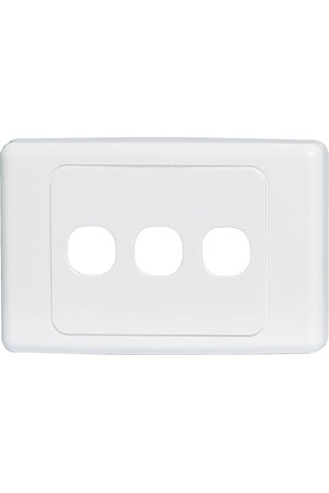 Clipsal 3 Way Clipsal Clip-In Wallplate