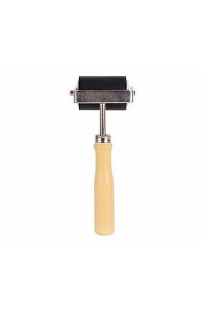 Hard Rubber Brayer with Wooden Handle
