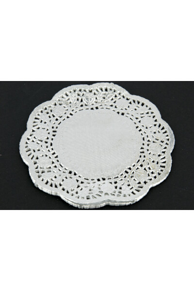 Paper Doilies - Silver: 180mm (Pack of 50)