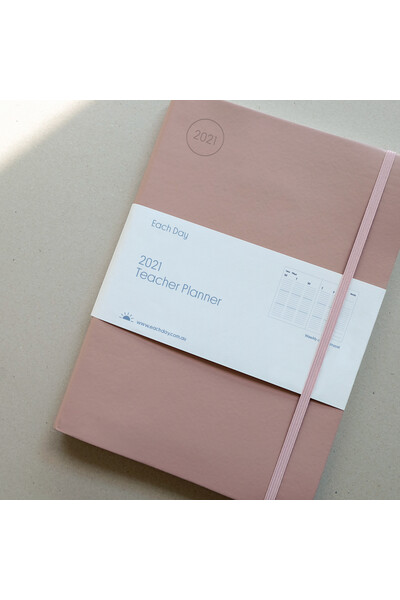 Each Day Diary - 2021 Teacher Planner: Mud Pink
