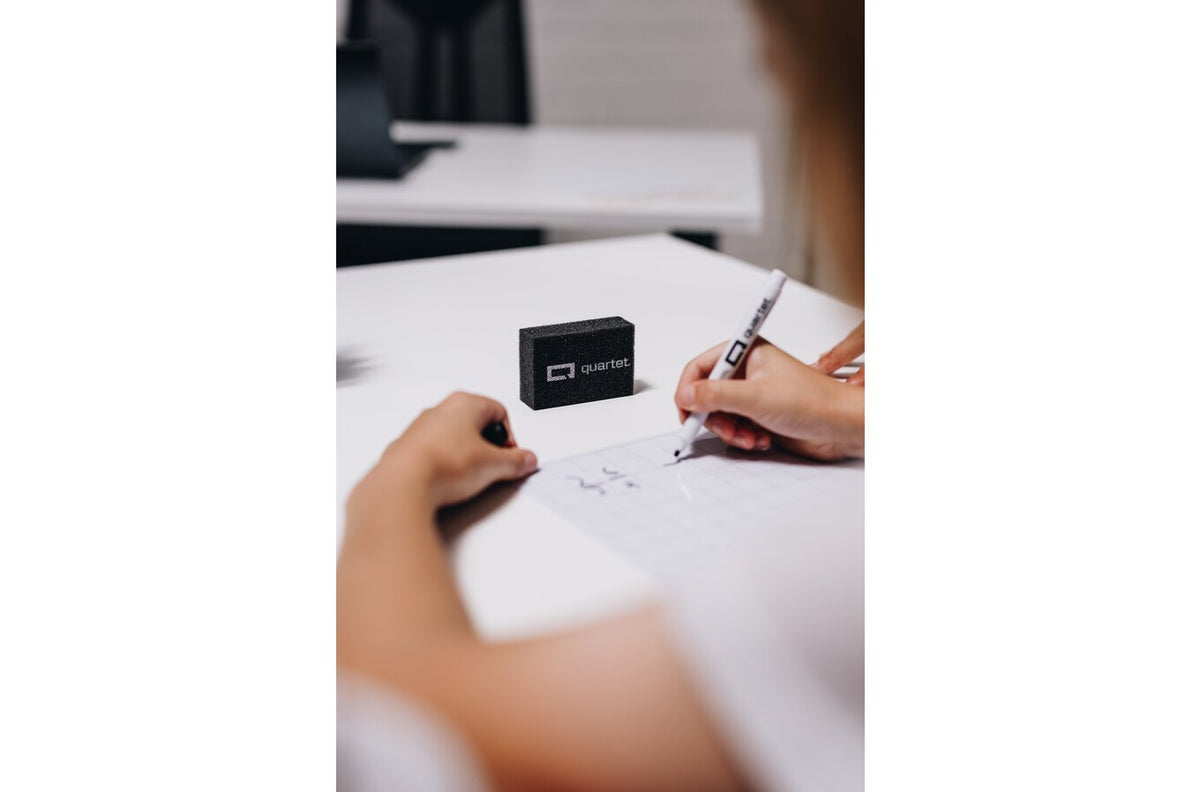 Quartet Flex Whiteboard Double-sided Plain/Grid (Pack of 30) - view 6
