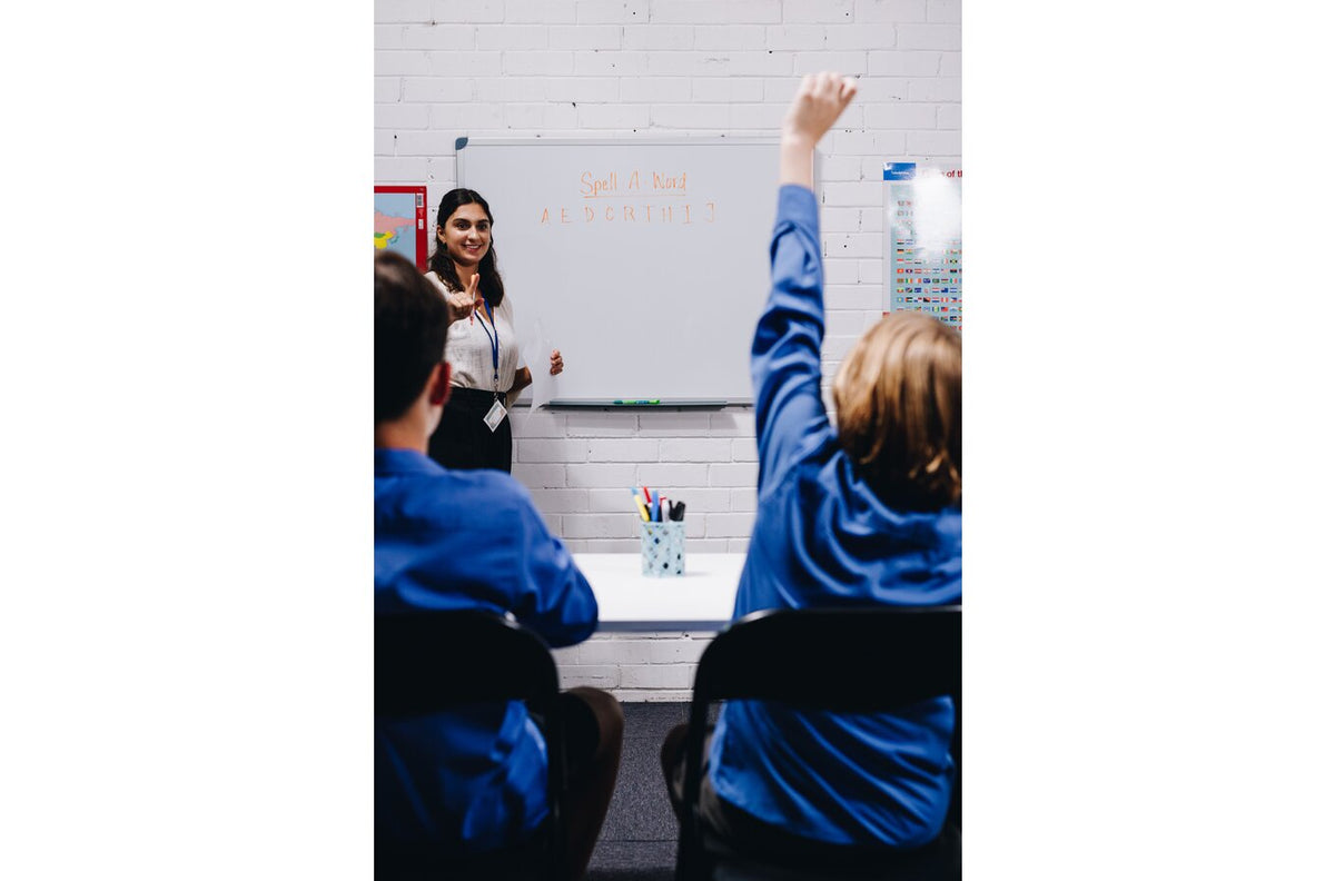 Quartet Whiteboard Commercial Magnetic 900 x 1200mm - view 5