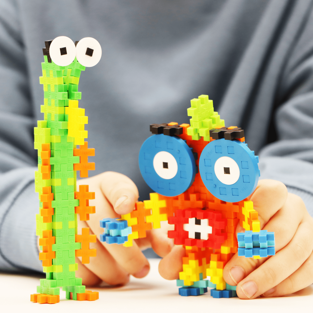 Plus-Plus Learn to Build Creatures - view 3