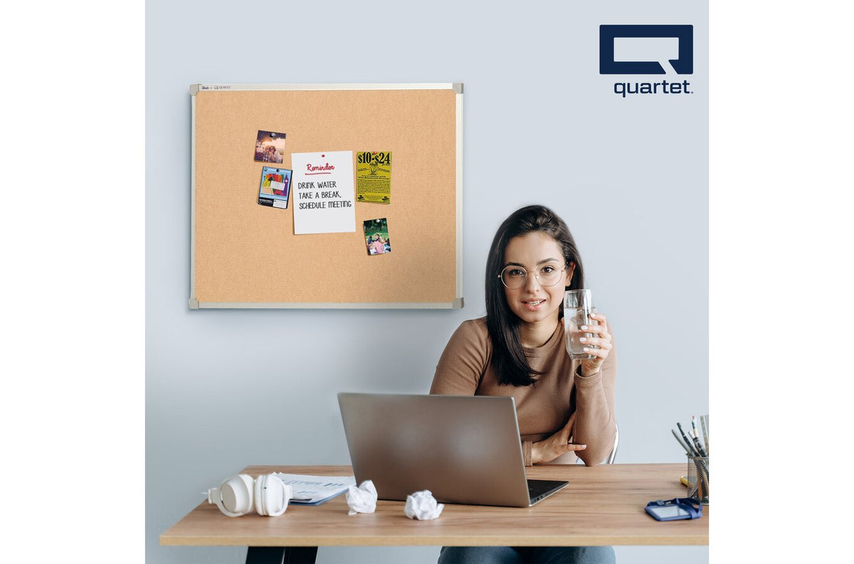 Quartet Corkboard Aluminium Frame 900 x 600mm - view 2