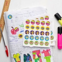 Avery Merit and Reward Stickers: Multi Captions - 22mm (Pack of 200)