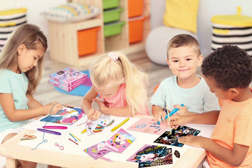 Avenir 4 in 1 Unicorn Craft Kit - view 2