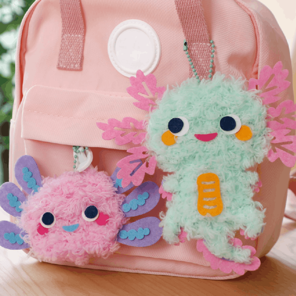 Avenir Everyday Craft - Lacing Charms - Axolotl - view 3