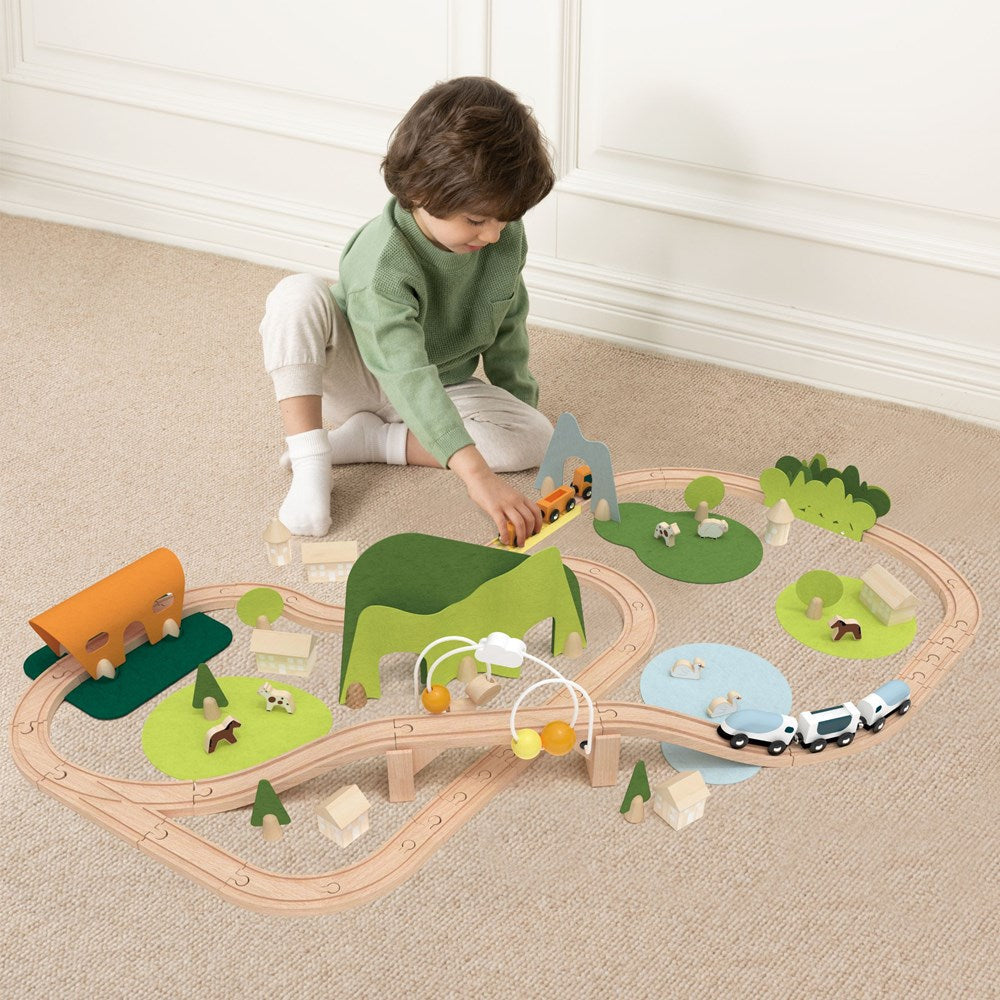 Classic World New Natural Train Set - view 3