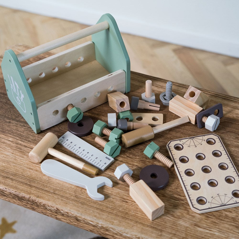Dantoy Playful Wood - Tool Box - 26 pcs