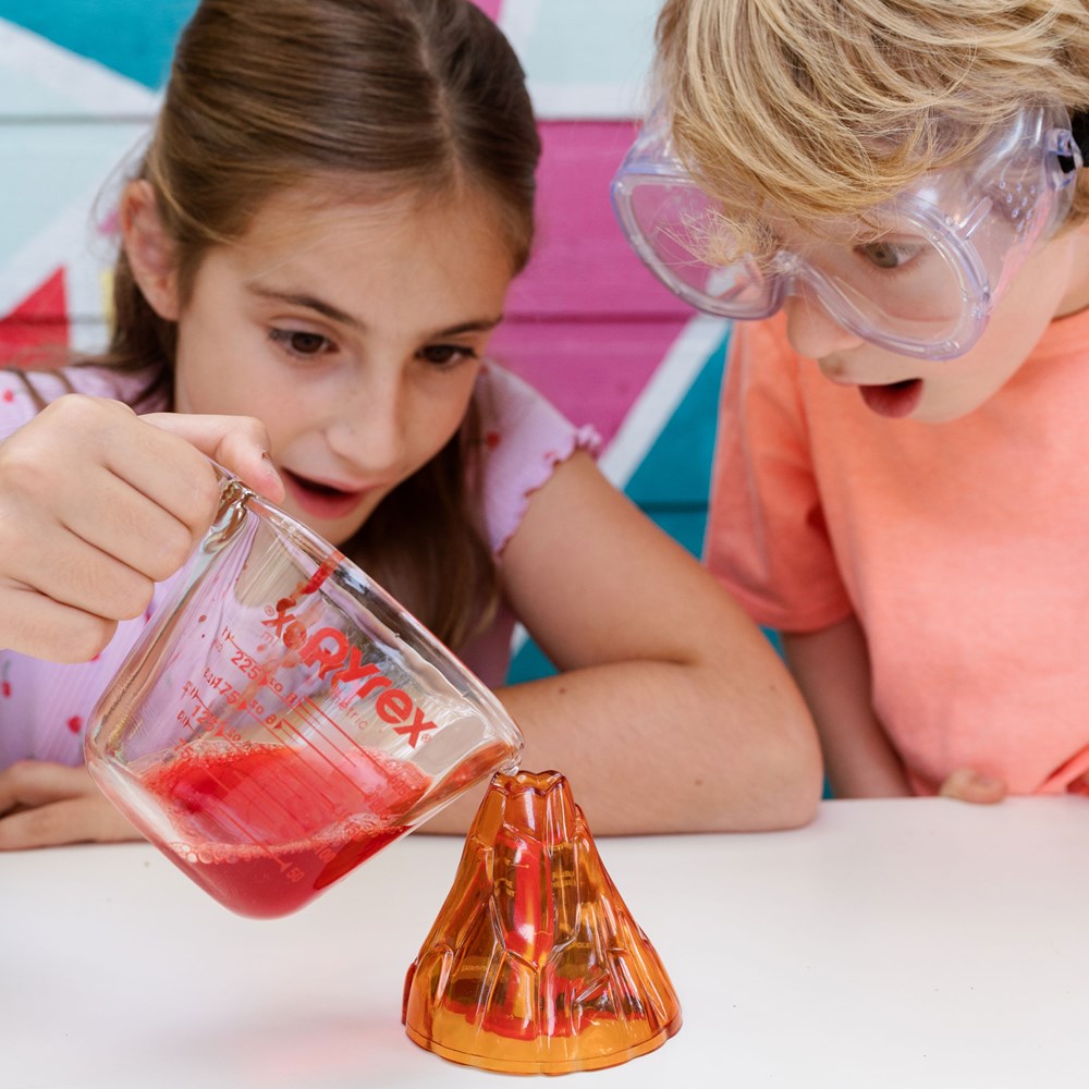 4M KidzLabs - Table-Top Volcano - view 3