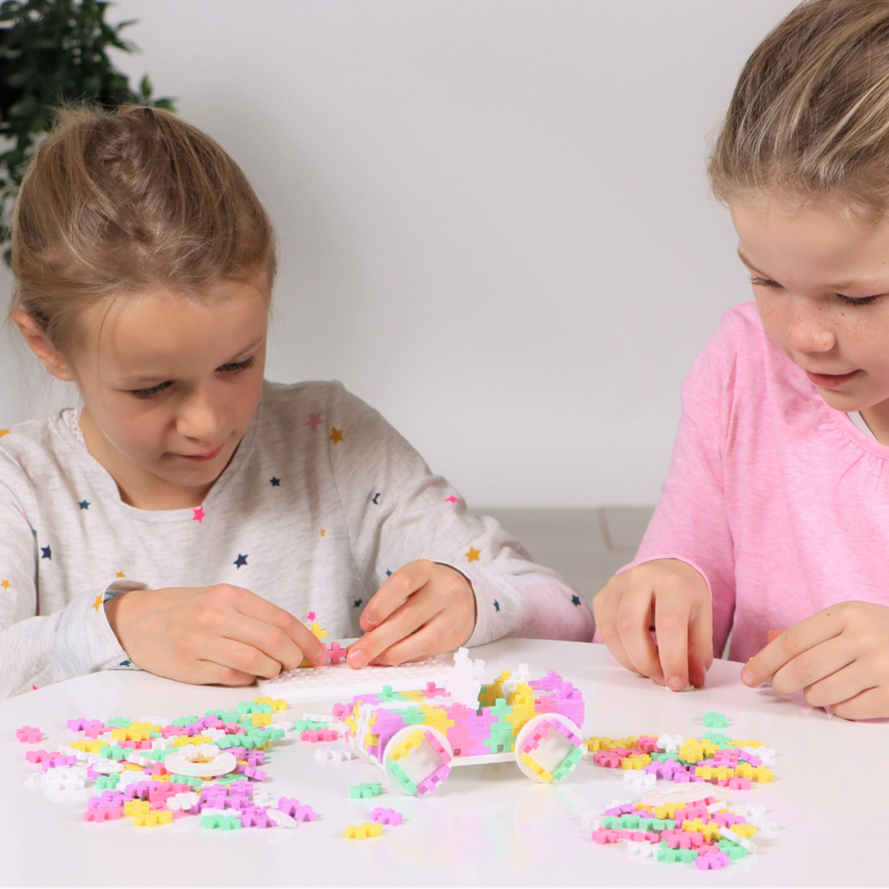 Plus-Plus Colour Cars - Candy - 200 pcs Tube - view 3