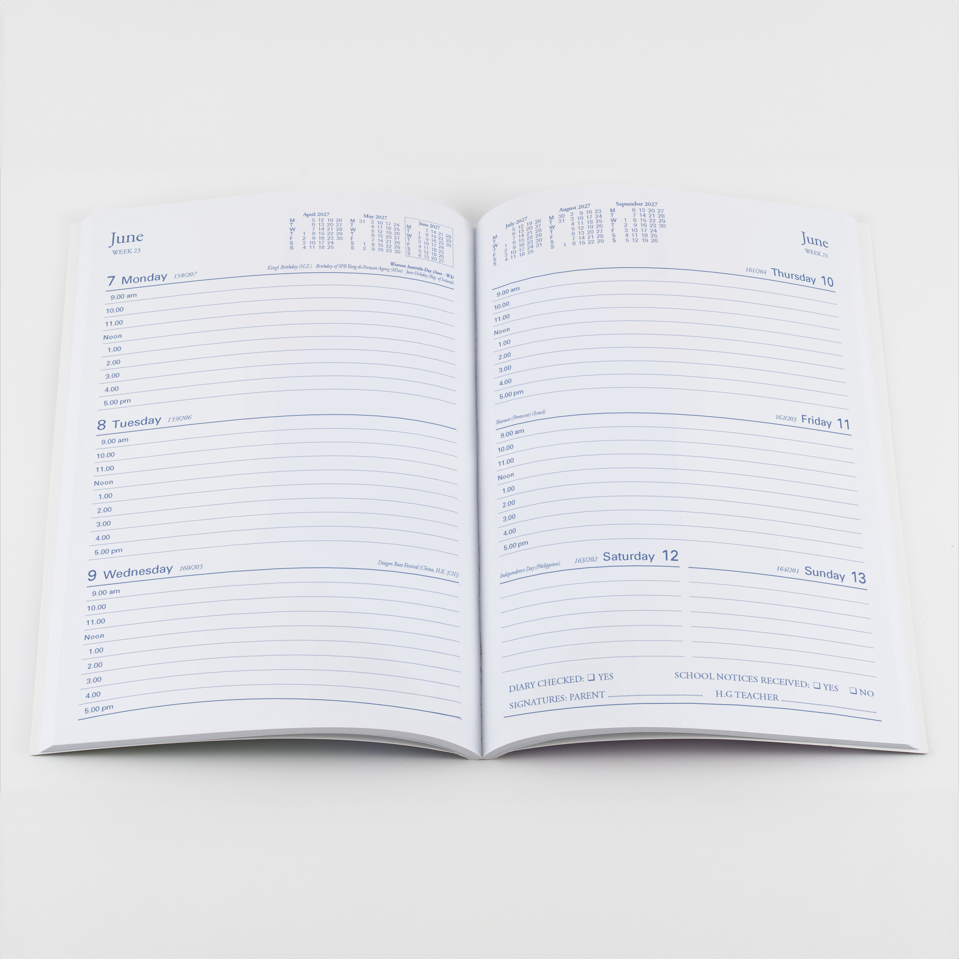 Collins Colplan Student Diary 2027 (A5) - Perfect Bound (Week to View)