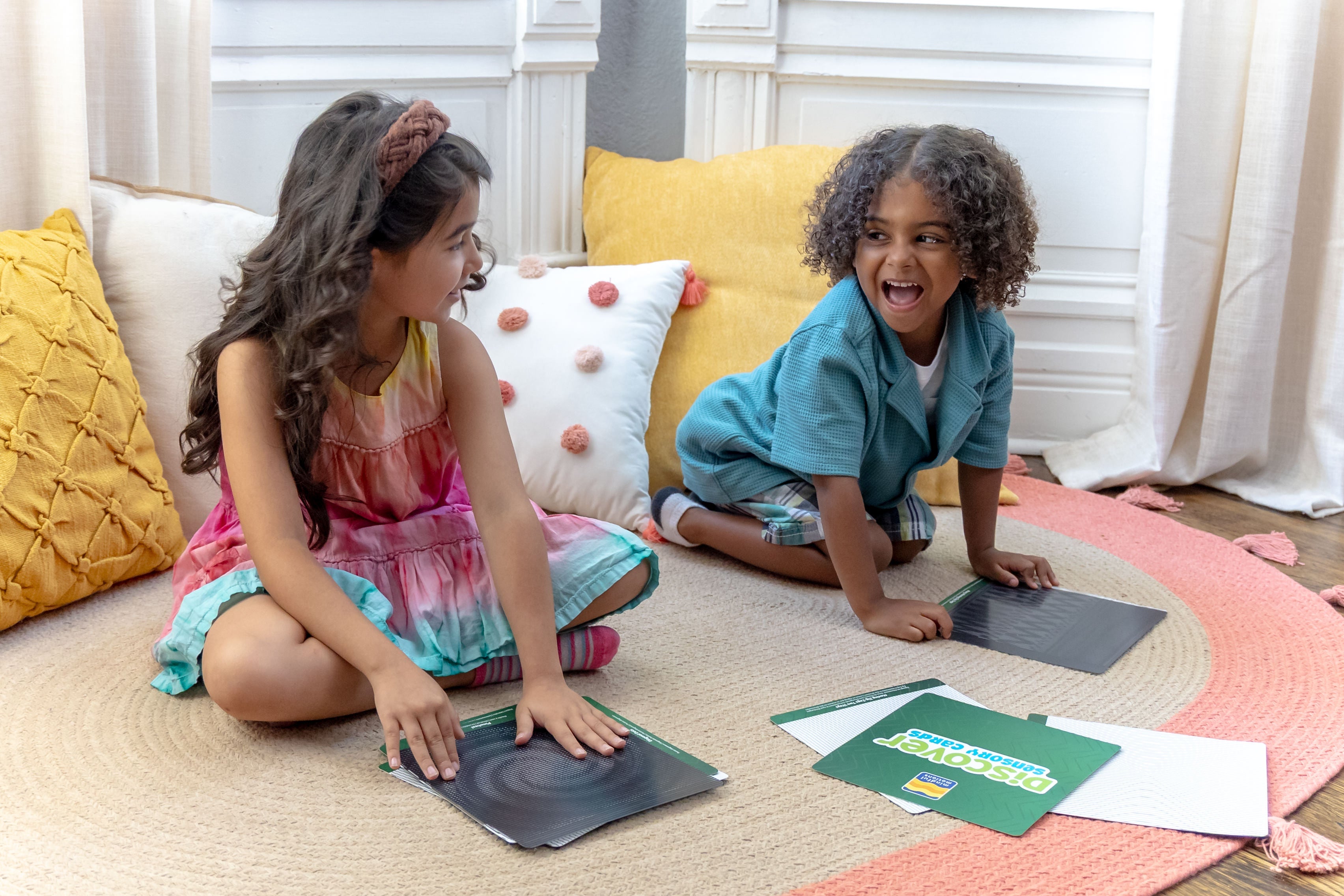 Mindful Motions Sensory Cards - Discovery
